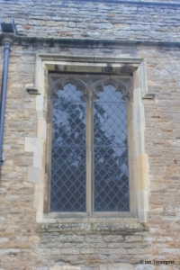 Goldington - St Mary the Virgin. Chancel window.