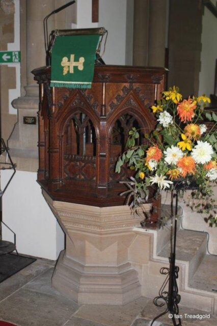Woburn Sands St Michael -Pulpit