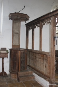 Lower Gravenhurst - St Mary. Pulpit.
