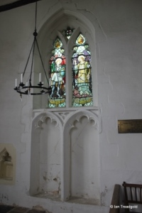 Lower Gravenhurst - St Mary. Sedilia