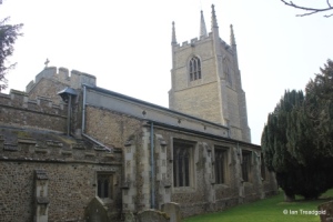 Great Barford - All Saints. North aisle from the north-east.