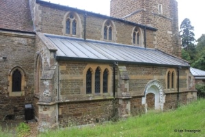 Flitwick - St Peter & St Paul. North aisle.