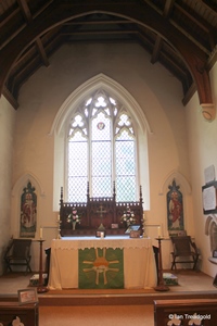 Flitwick - St Peter & St Paul. East window, internal.