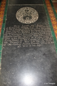 Marston Moretaine - St Mary. Chancel, Snagg family monument.