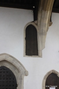 Luton - St Mary, South porch doorway internal.