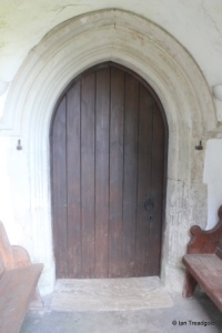 Linslade - St Mary. South door. Linslade - St Mary. South door.