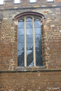 Northill - St Mary the Virgin. South aisle, south-east window.
