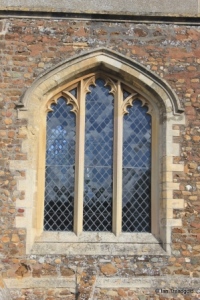 Potton - St Mary. South chapel, eastern window. Potton - St Mary. South chapel, eastern window.