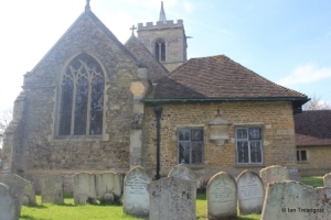 Renhold - All Saints. East end.