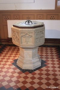 Silsoe - St James. Font.