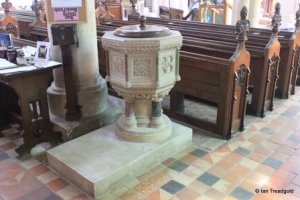 Cranfield - St Peter & St Paul. Font.