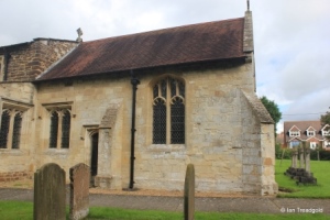 Stanbridge - St John the Baptist. Chancel from the south.