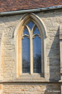 Bromham - St Owen. Chancel, south window. Bromham - St Owen. Chancel, south window.