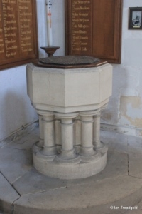 Steppingley - St Lawrence. Font.