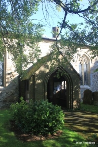 Streatley - St Margaret. South porch.