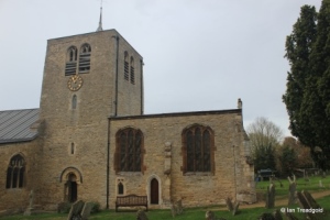 Thurleigh - St Peter. Chancel from the south.