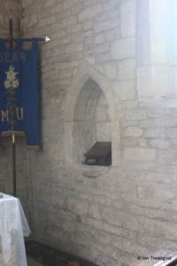 Dean, All Hallows. Chancel piscina.