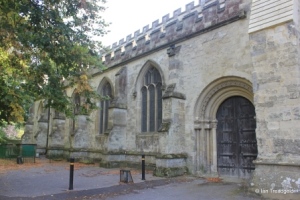 Dunstable - Priory Church of St Peter. North aisle.