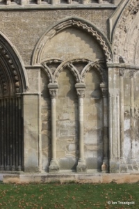 Dunstable - Priory Church of St Peter. West front, central blocked doorway.
