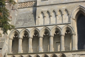Dunstable - Priory Church of St Peter. West front, niche detail.