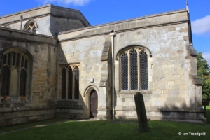 Eaton Bray - St Mary the Virgin. Chancel from the south-east.