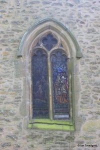 Farndish - St Michael and All Angels. Nave, north window.