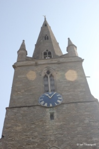 Harrold - St Peter. Tower from the west.