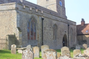 Harrold - St Peter. North aisle from the north-east.