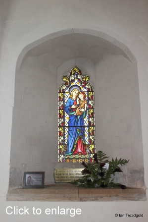 Flitwick - St Peter & St Paul. Chancel north window, internal
