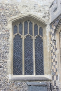 Luton - St Mary. North transept west window.