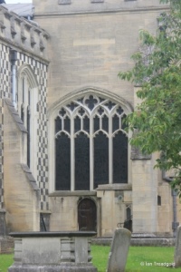 Luton, St Mary. Chancel south window.