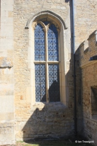 Pertenhall - St Peter. Nave, western window.