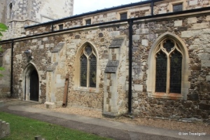 Barton-le-Clay - St Nicholas. South aisle from the south-east.