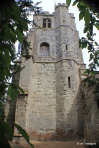 Barton-le-Clay - St Nicholas. Tower from the south.