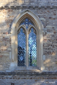 Swineshead - St Nicholas. Chancel, south-east window.