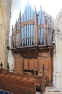 Cardington - St Mary. Chancel, organ loft.