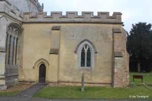 Totternhoe - St Giles. Chancel from the south.